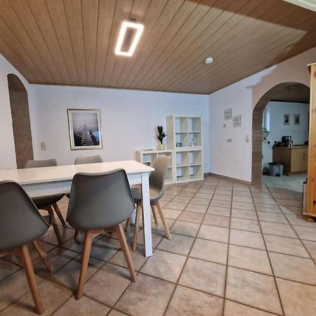 Grosszuegige Ferienwohnung 4+1 P. Buettelborn Luaran gambar