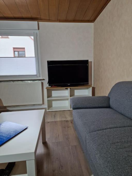 Grosszuegige Ferienwohnung 4+1 P. Buettelborn Luaran gambar