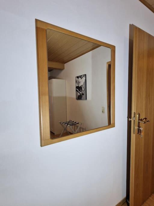 Grosszuegige Ferienwohnung 4+1 P. Buettelborn Luaran gambar
