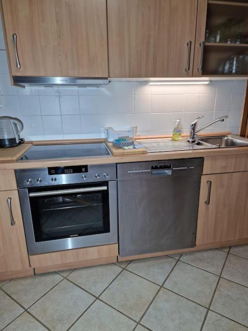 Grosszuegige Ferienwohnung 4+1 P. Buettelborn Luaran gambar