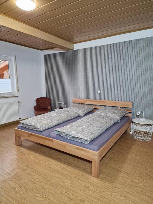 Grosszuegige Ferienwohnung 4+1 P. Buettelborn Luaran gambar